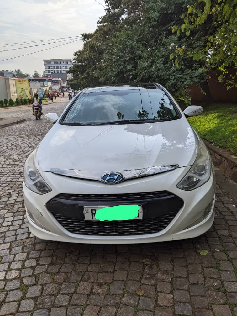 Sonata Hybrid car for sale