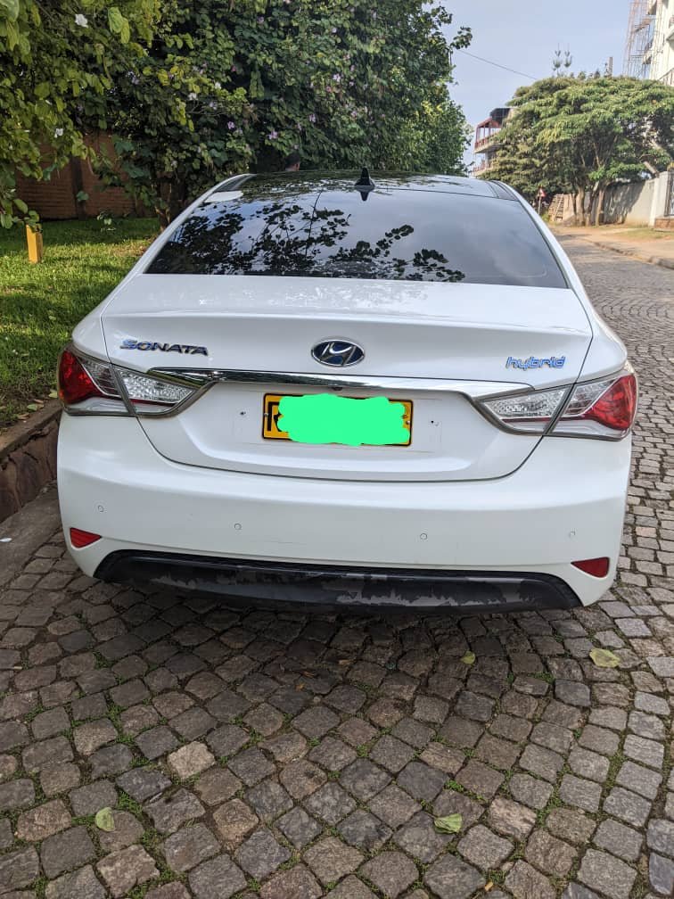 Sonata Hybrid car for sale
